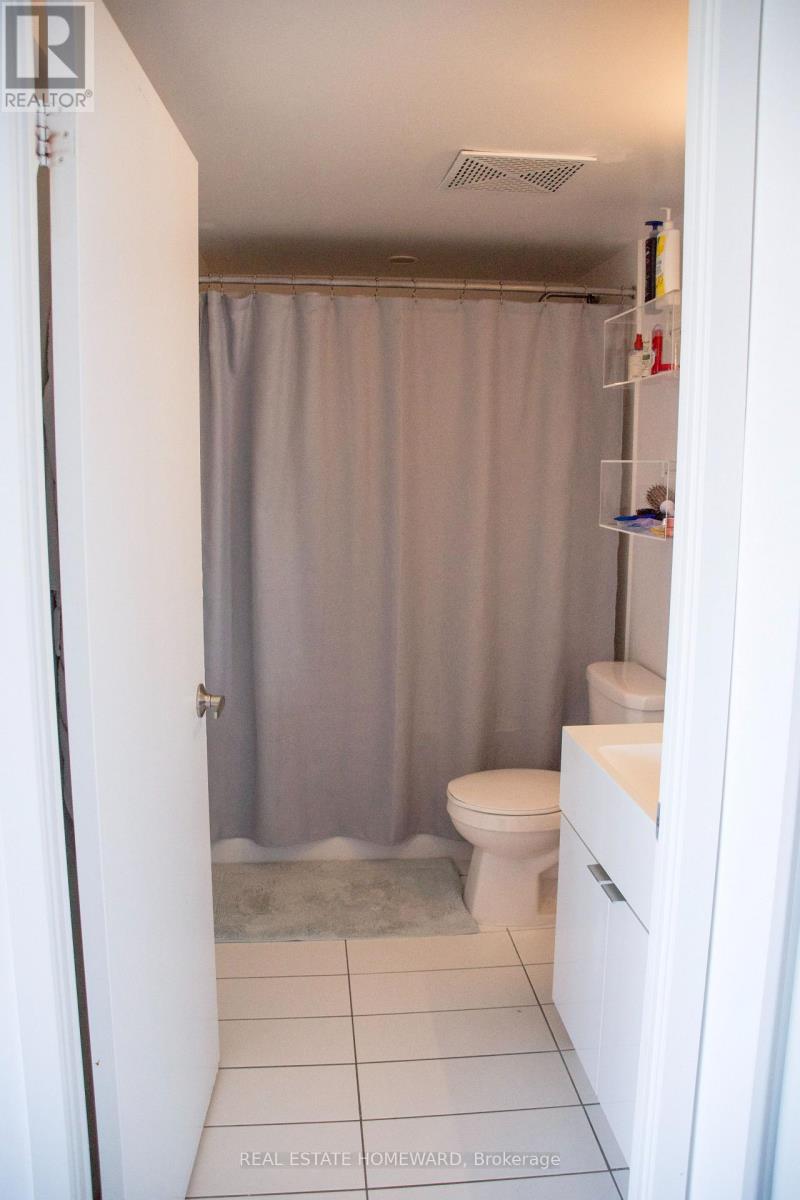 1907 - 151 Dan Leckie Way, Toronto, Ontario  M5V 4B2 - Photo 11 - C12506096