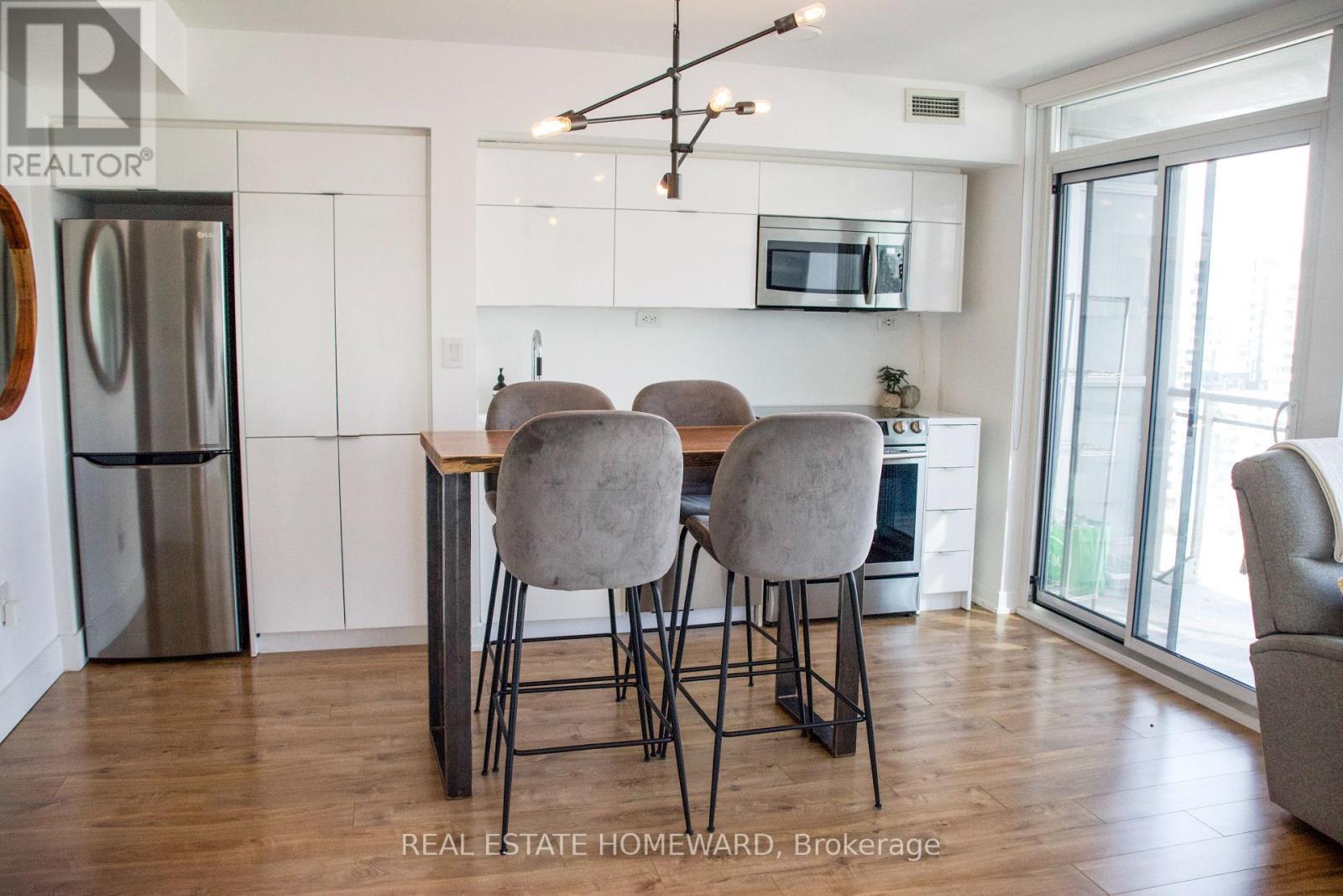 1907 - 151 Dan Leckie Way, Toronto, Ontario  M5V 4B2 - Photo 3 - C12506096