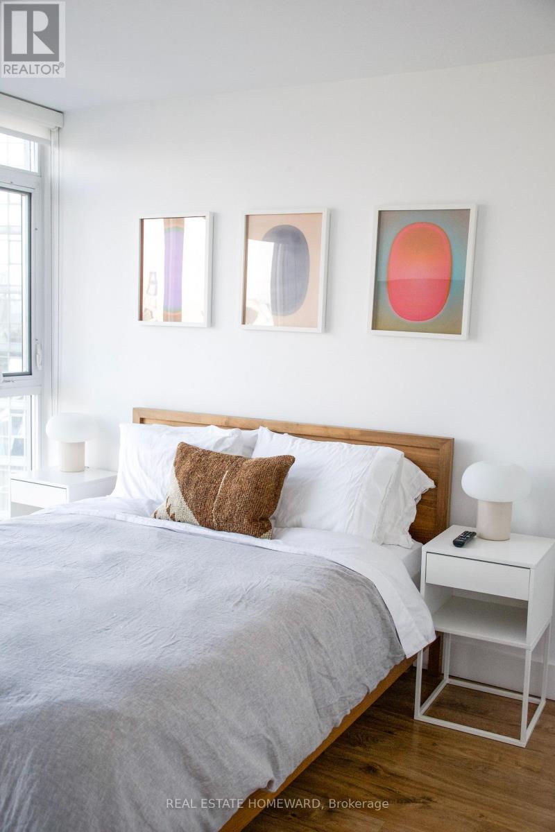 1907 - 151 Dan Leckie Way, Toronto, Ontario  M5V 4B2 - Photo 8 - C12506096