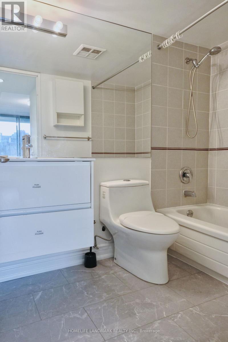 2205 - 750 Bay Street, Toronto, Ontario  M5G 1N6 - Photo 12 - C12501222