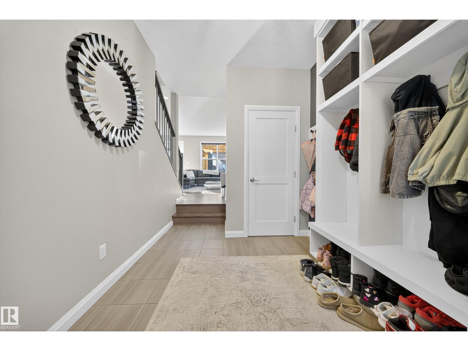 1377 Secord Landing Ld Nw Nw, Edmonton, Alberta  T5T 5W7 - Photo 8 - E4464624