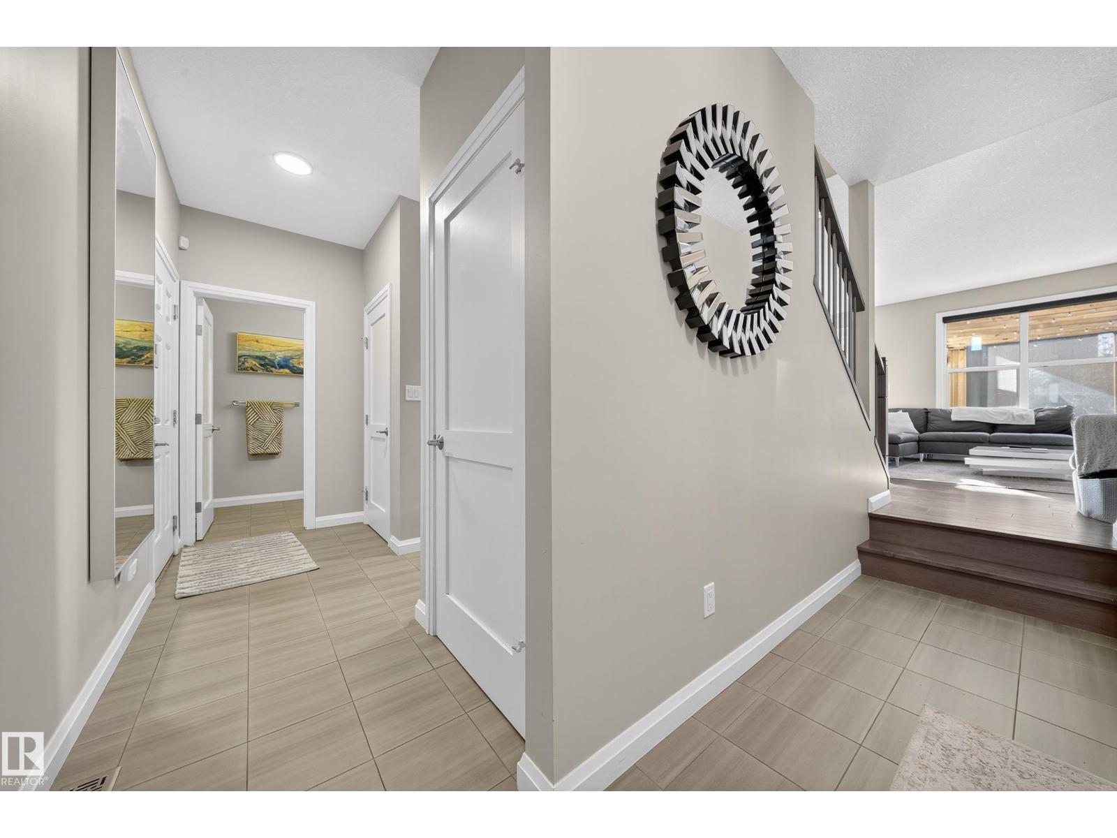 1377 Secord Landing Ld Nw Nw, Edmonton, Alberta  T5T 5W7 - Photo 9 - E4464624