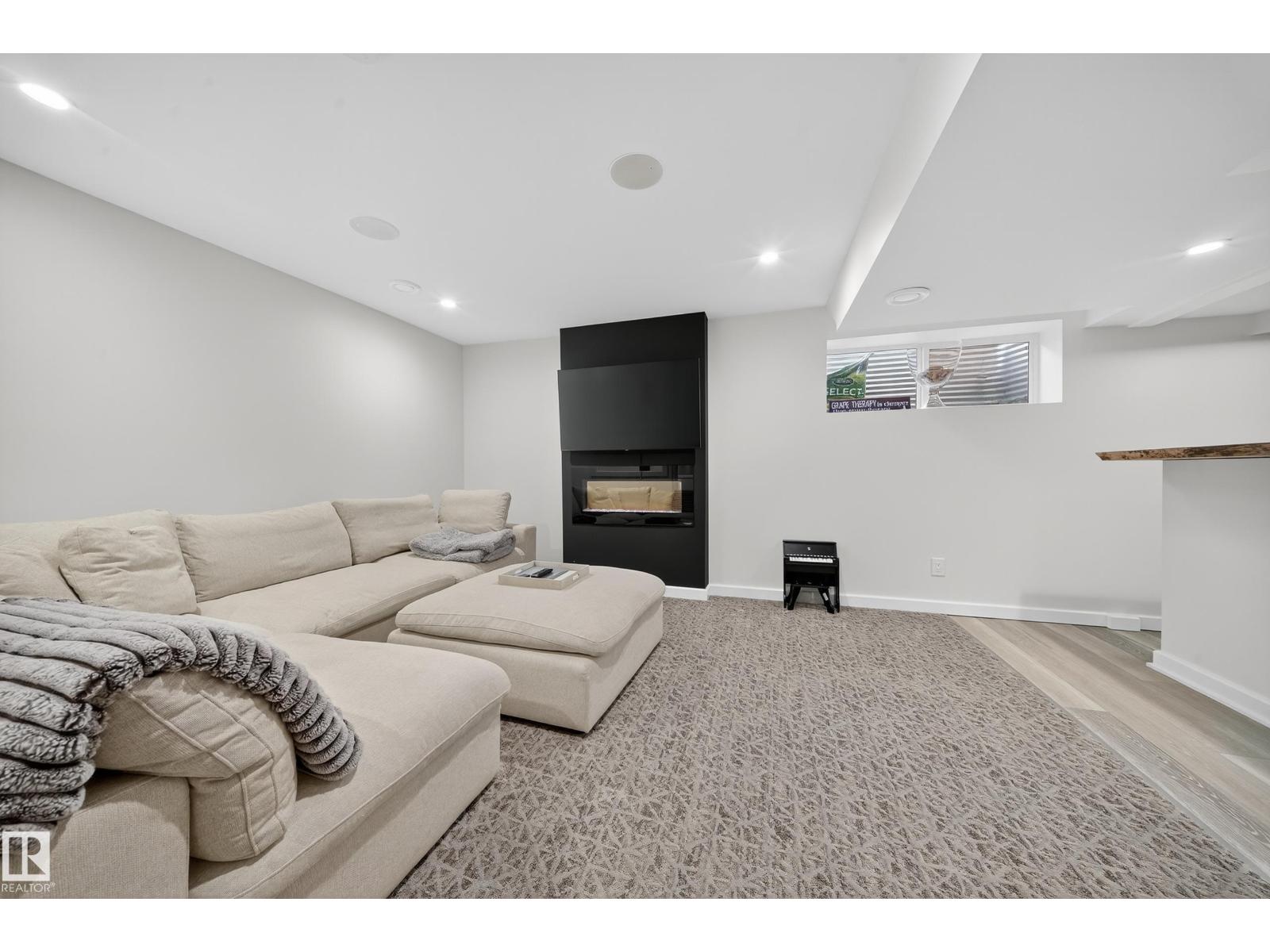 1377 Secord Landing Ld Nw Nw, Edmonton, Alberta  T5T 5W7 - Photo 52 - E4464624