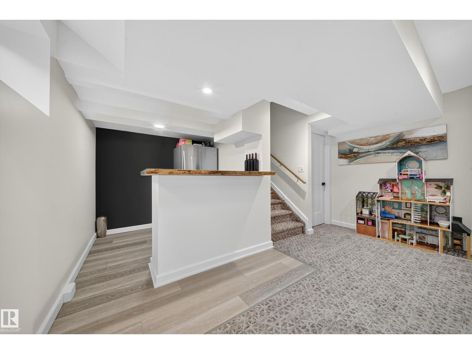 1377 Secord Landing Ld Nw Nw, Edmonton, Alberta  T5T 5W7 - Photo 54 - E4464624