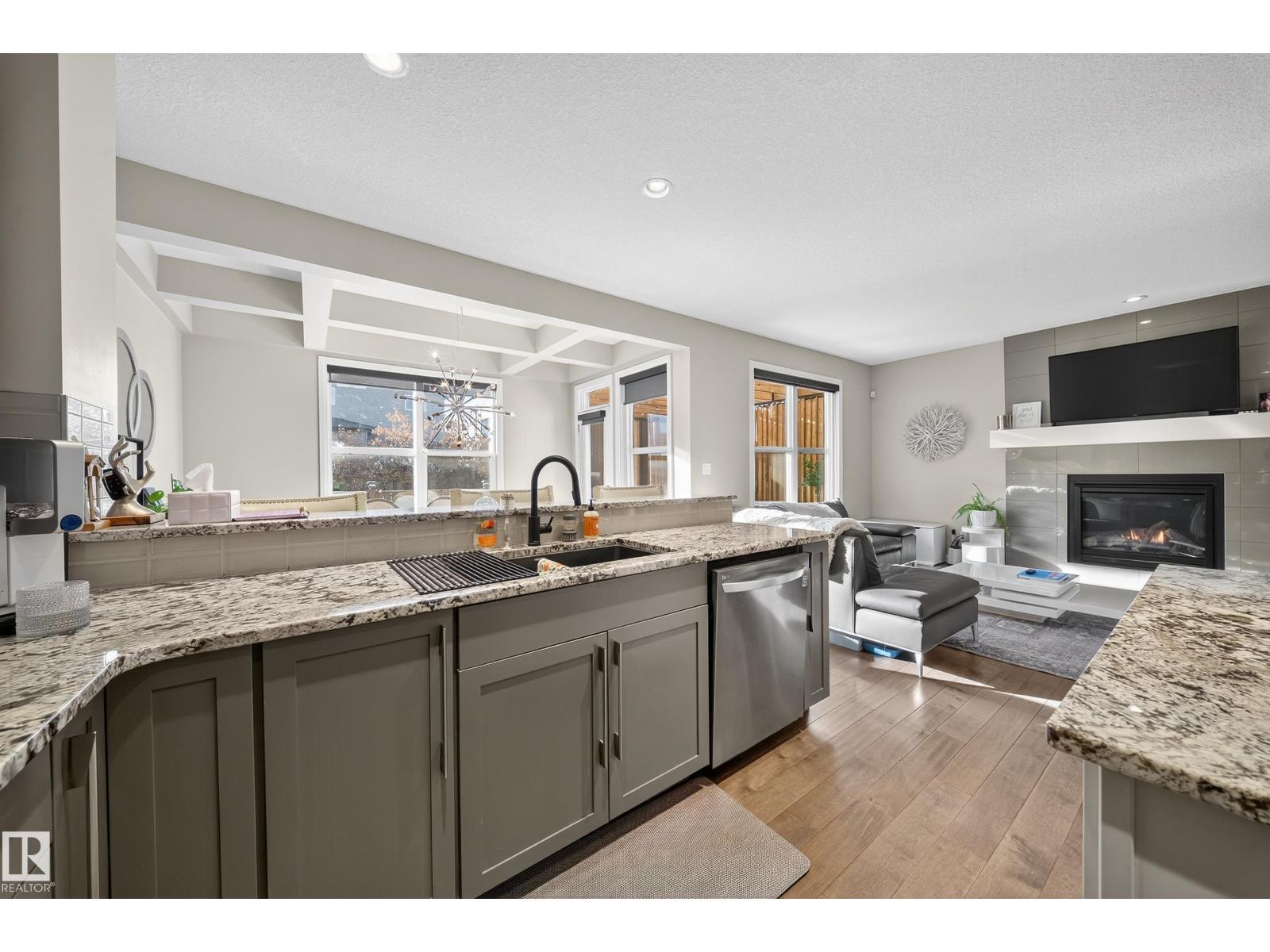 1377 Secord Landing Ld Nw Nw, Edmonton, Alberta  T5T 5W7 - Photo 22 - E4464624