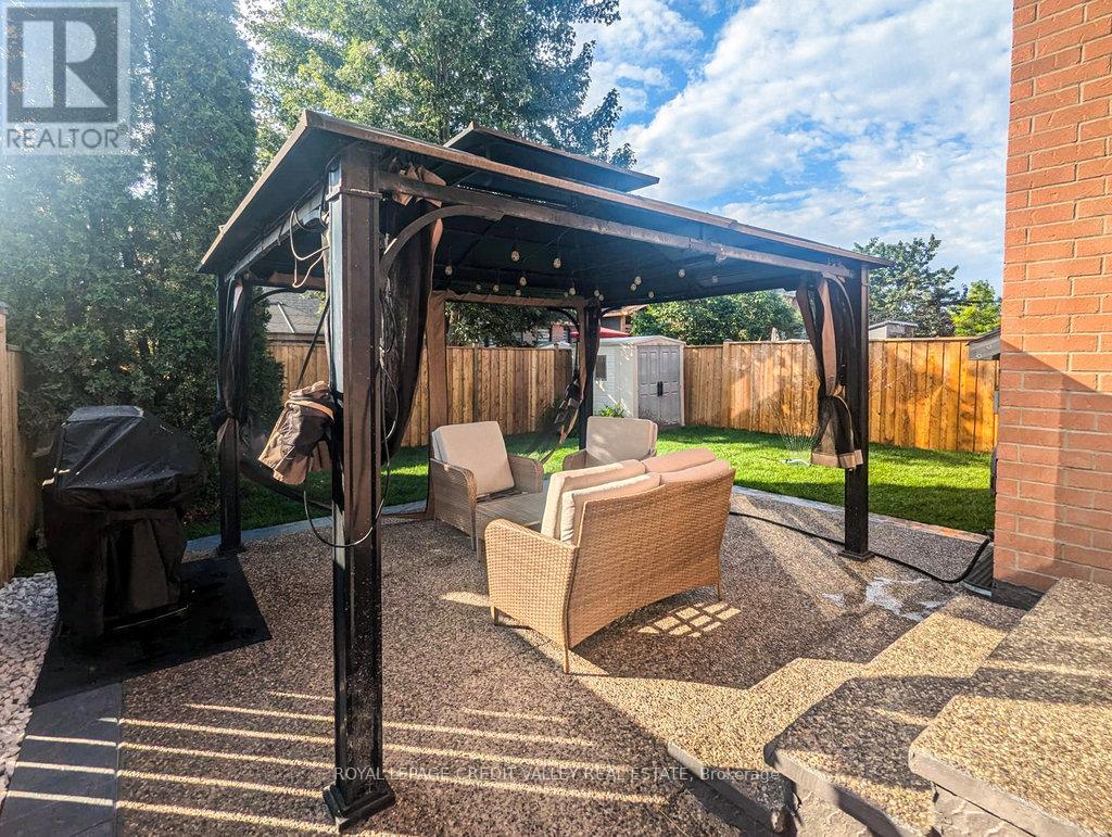 9 Sheardown Trail, Caledon, Ontario  L7E 1Y5 - Photo 23 - W12506114