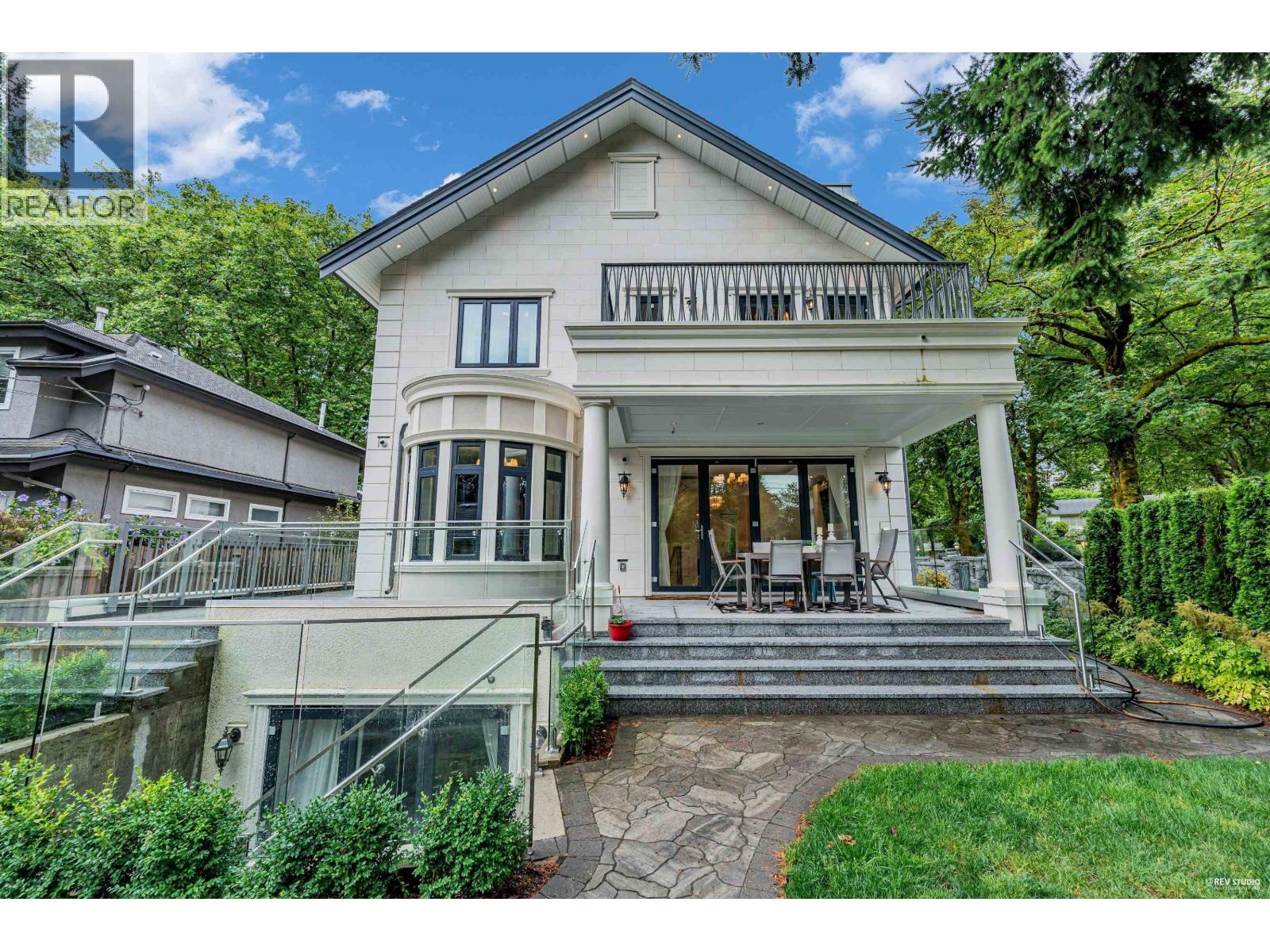 5188 Yew Street, Vancouver, British Columbia  V6M 4L6 - Photo 3 - R3038398