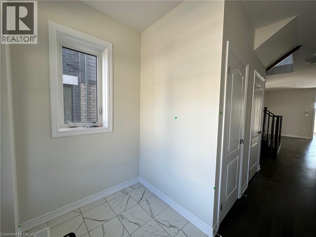 17 Cahill Drive Unit# Upper, Brantford, Ontario  N3T 0V5 - Photo 3 - 40772953