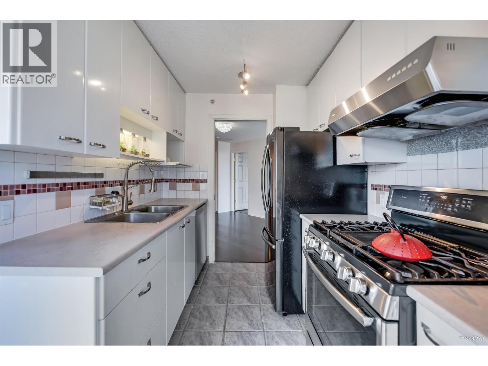 1703 4505 Hazel Street, Burnaby, British Columbia  V5B 4T1 - Photo 14 - R3051023