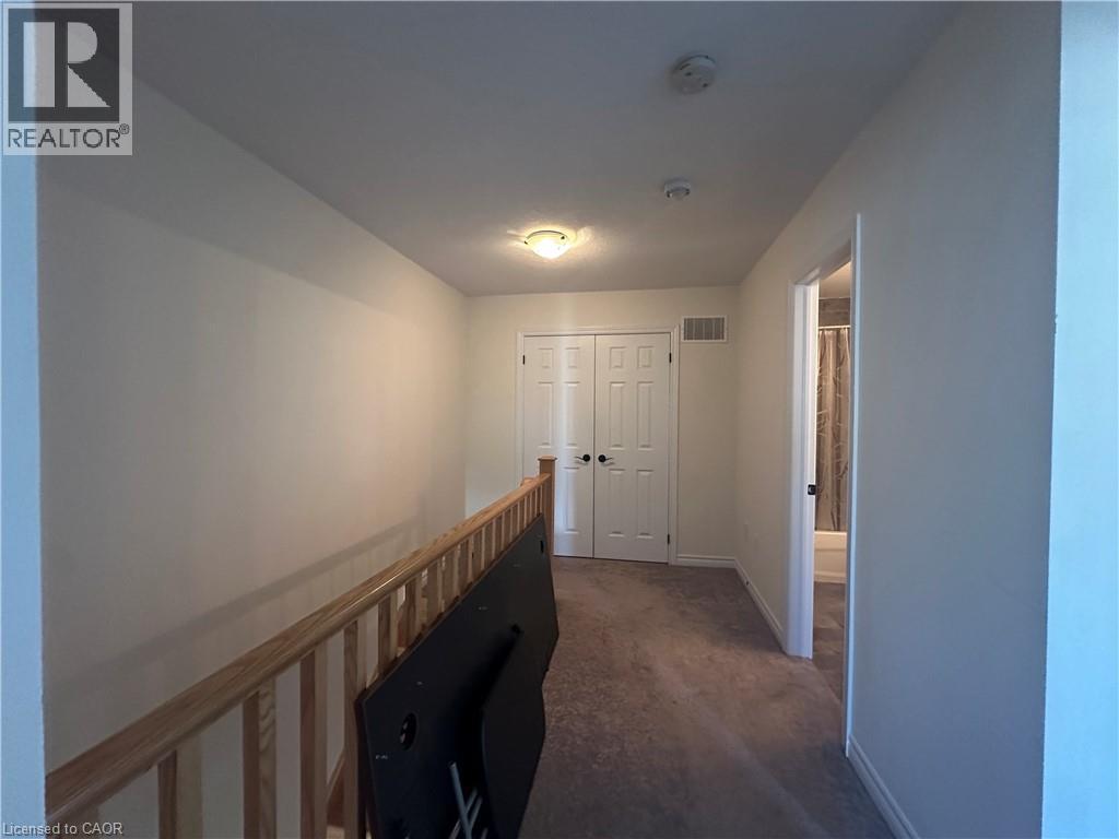 7 Hiscott Drive, Waterdown, Ontario  L8B 0A2 - Photo 8 - 40767045