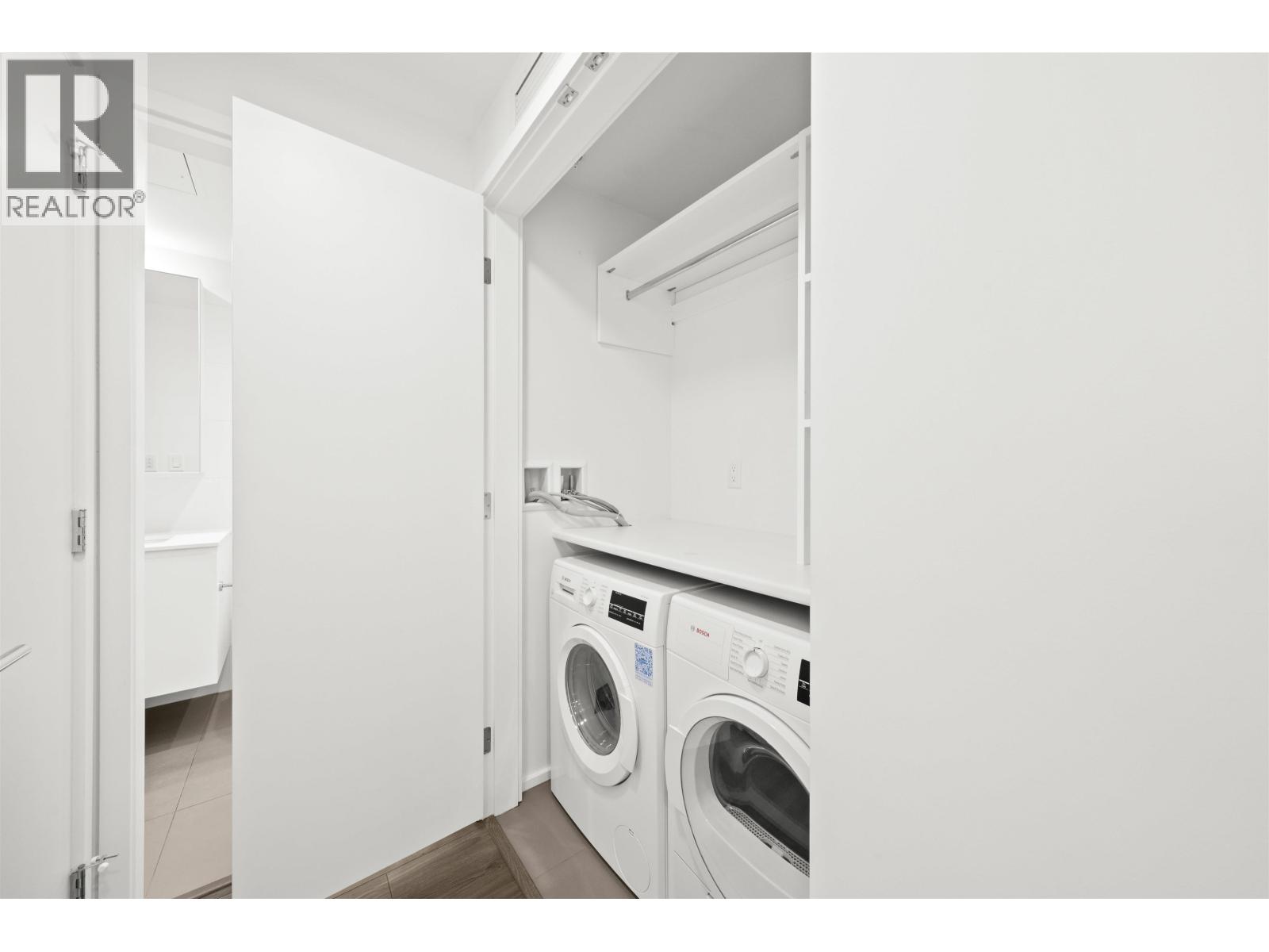 3208 3809 Evergreen Place, Burnaby, British Columbia  V3J 0M1 - Photo 18 - R3064015