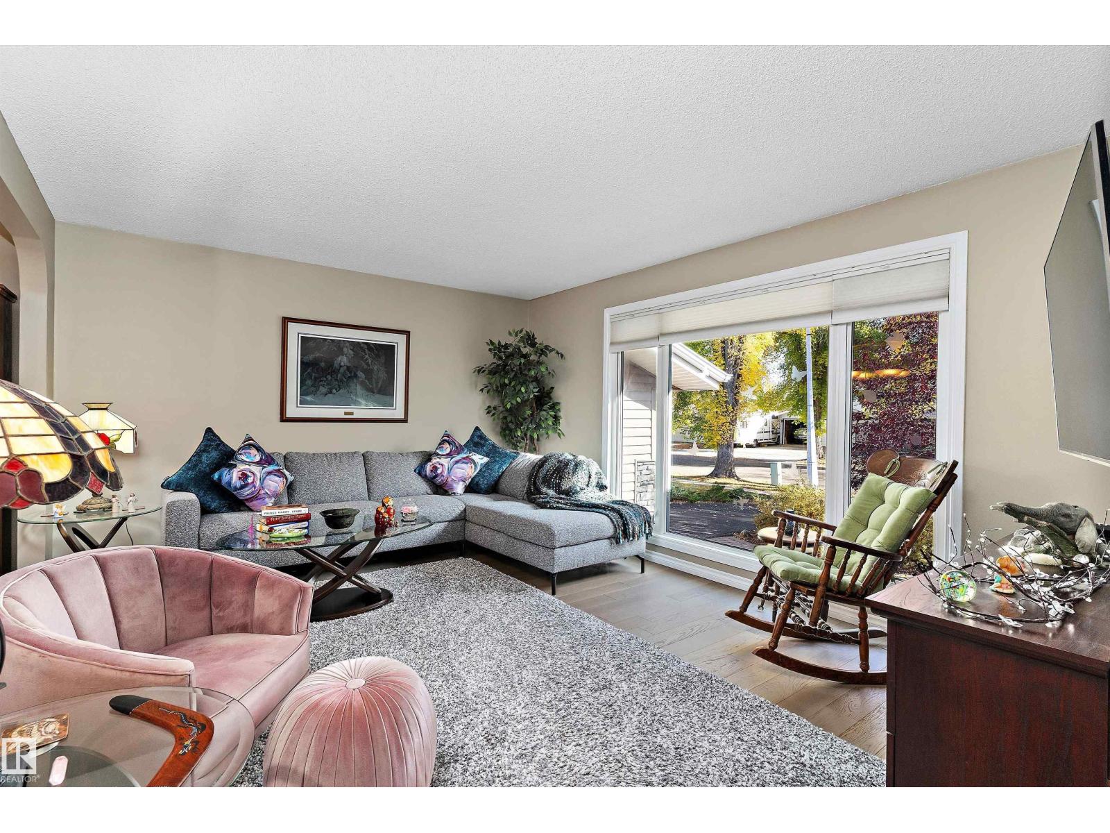 8 Farmstead Av, St. Albert, Alberta  T8N 1V8 - Photo 2 - E4462019