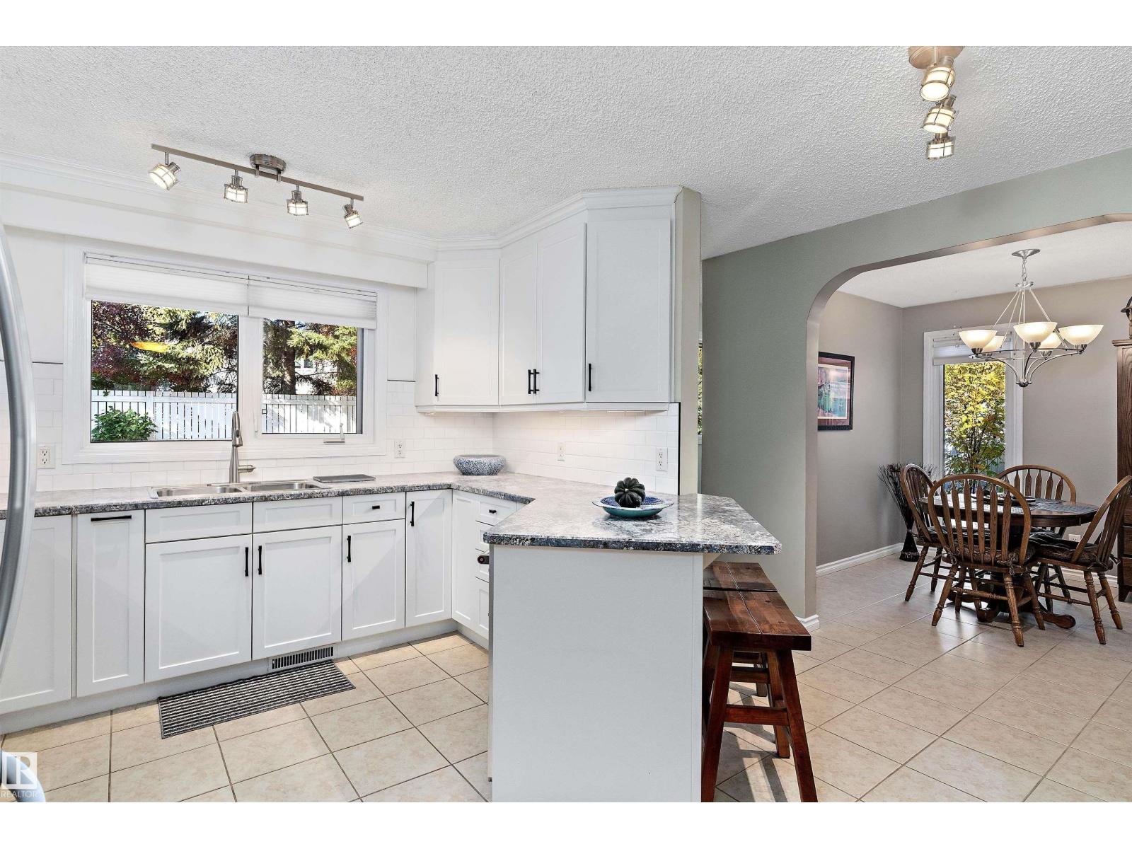 8 Farmstead Av, St. Albert, Alberta  T8N 1V8 - Photo 10 - E4462019