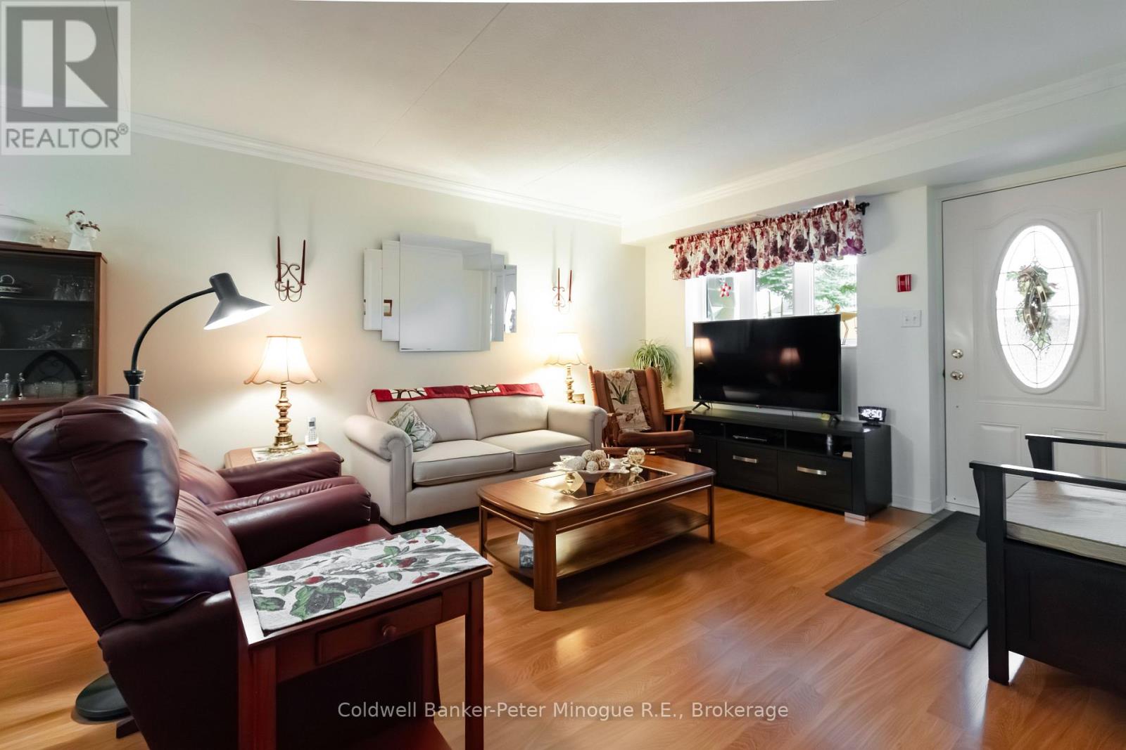 103 - 880 Regina Street, North Bay, Ontario P1B 2K6 - Photo 4 - X12480398