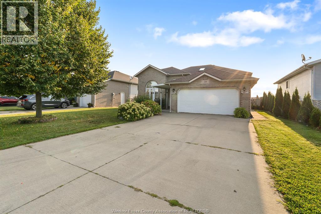 39 Sturgeon Meadows, Leamington, Ontario N8H 5H5 - Photo 46 - 25027899