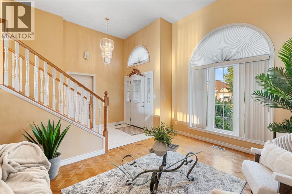 39 Sturgeon Meadows, Leamington, Ontario N8H 5H5 - Photo 7 - 25027899