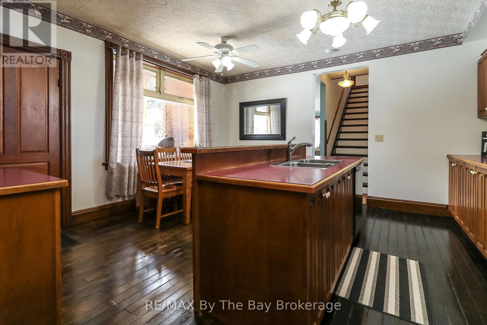 2553 County 42 Road, Clearview, Ontario L0M 1S0 - Photo 11 - S12506144