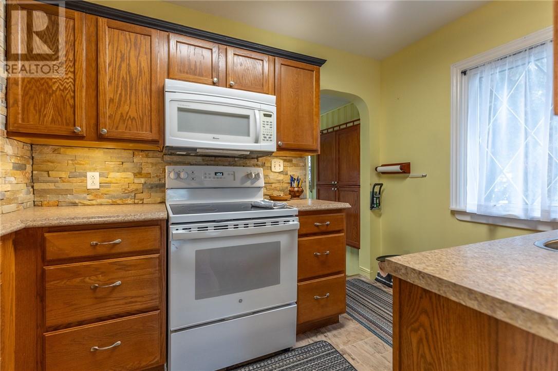 189 Mead Boulevard, Espanola, Ontario P5E 1S5 - Photo 4 - 2125494