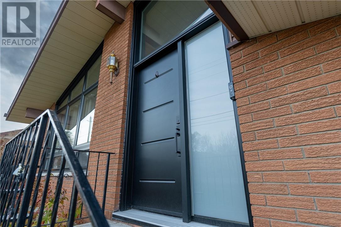 2687 Rockwood Drive, Sudbury, Ontario P3E 5B1 - Photo 3 - 2125474