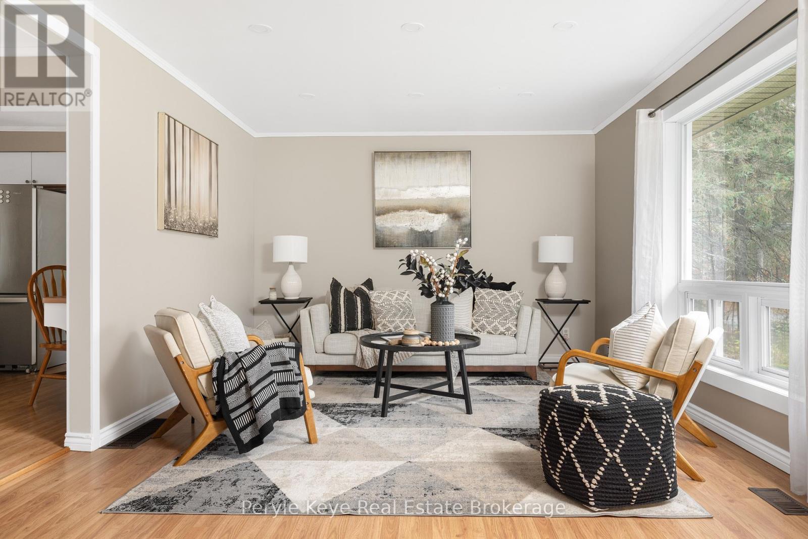 322 MUSKOKA 10 ROAD, Huntsville, Ontario