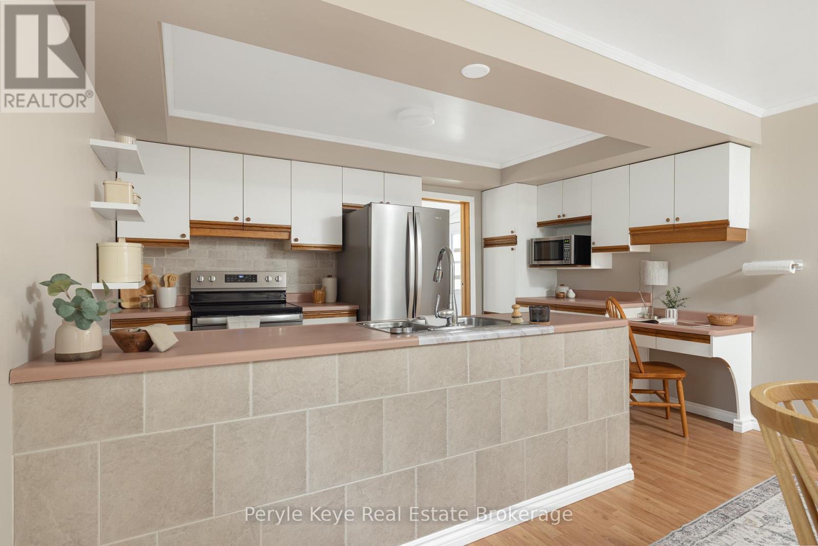 322 Muskoka 10 Road, Huntsville, Ontario P0B 1L0 - Photo 18 - X12506202