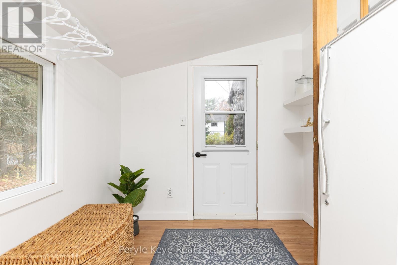 322 Muskoka 10 Road, Huntsville, Ontario P0B 1L0 - Photo 21 - X12506202