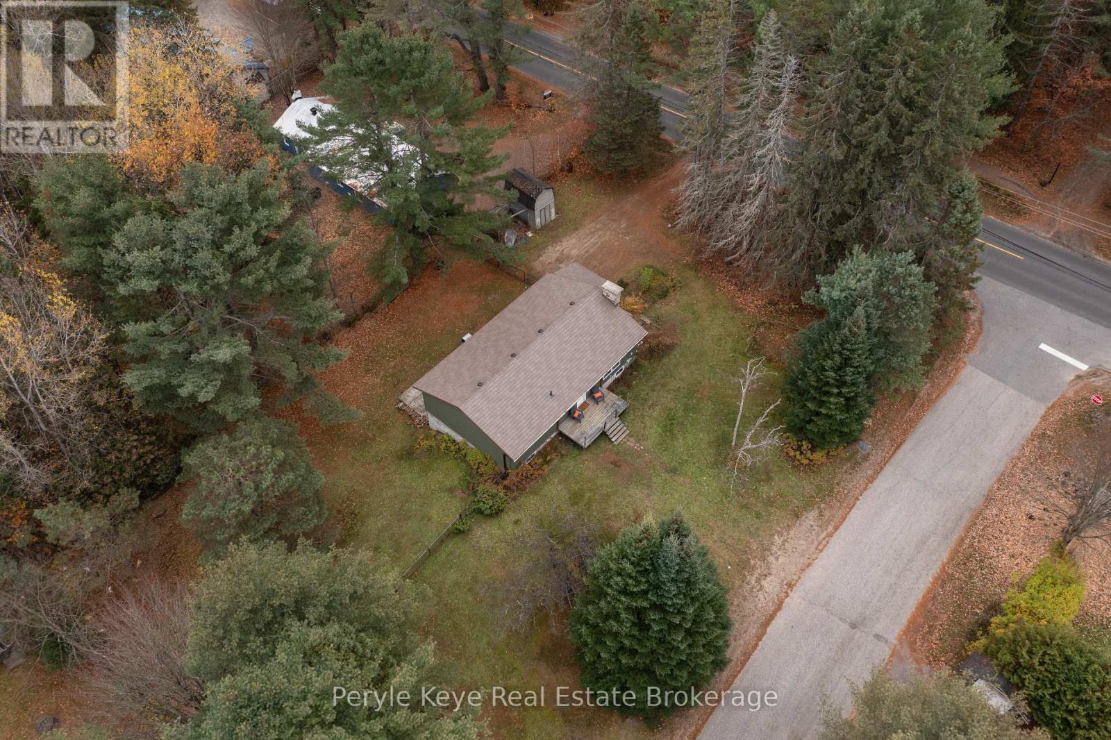 322 Muskoka 10 Road, Huntsville, Ontario P0B 1L0 - Photo 43 - X12506202