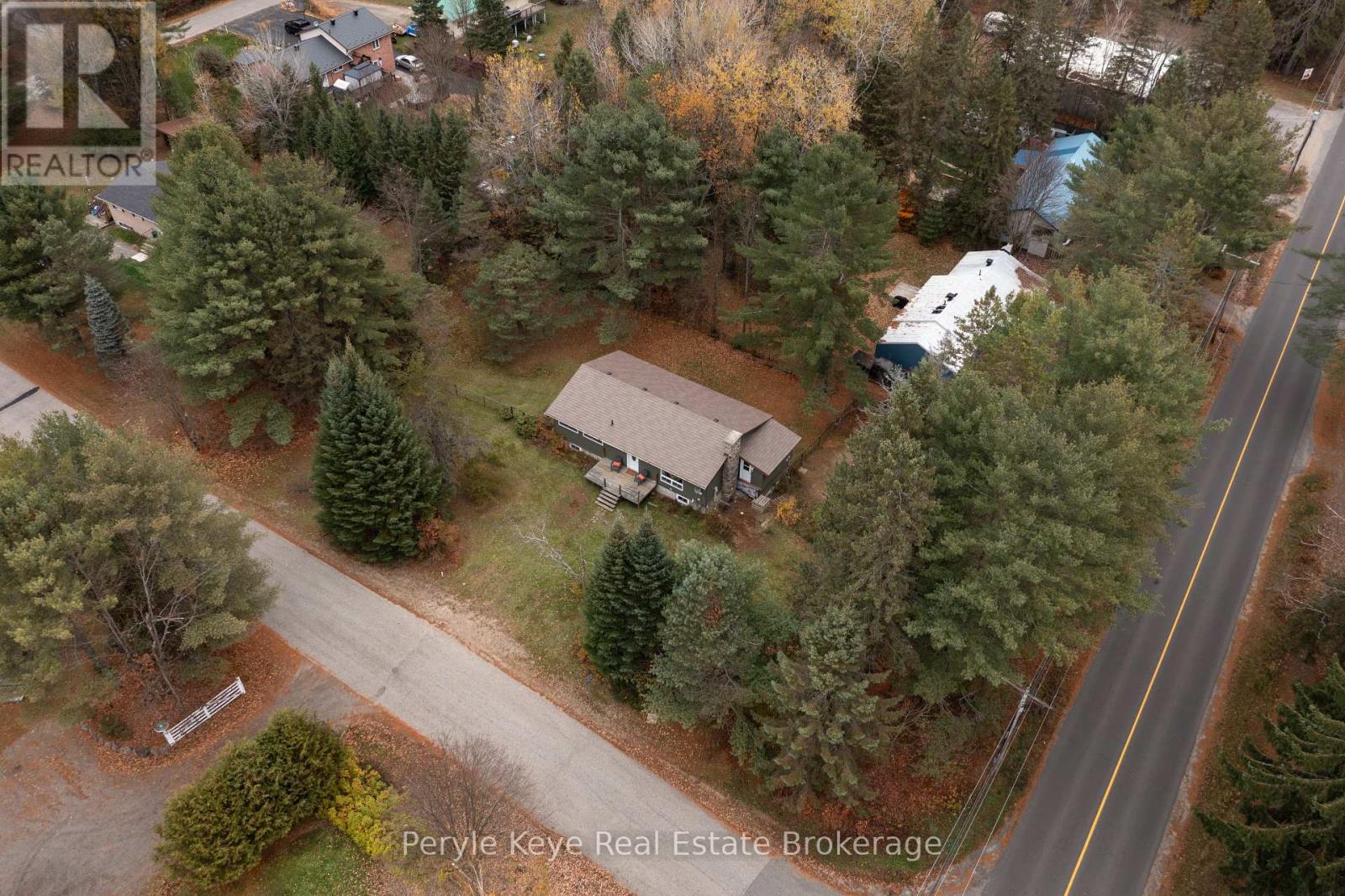 322 Muskoka 10 Road, Huntsville, Ontario P0B 1L0 - Photo 45 - X12506202