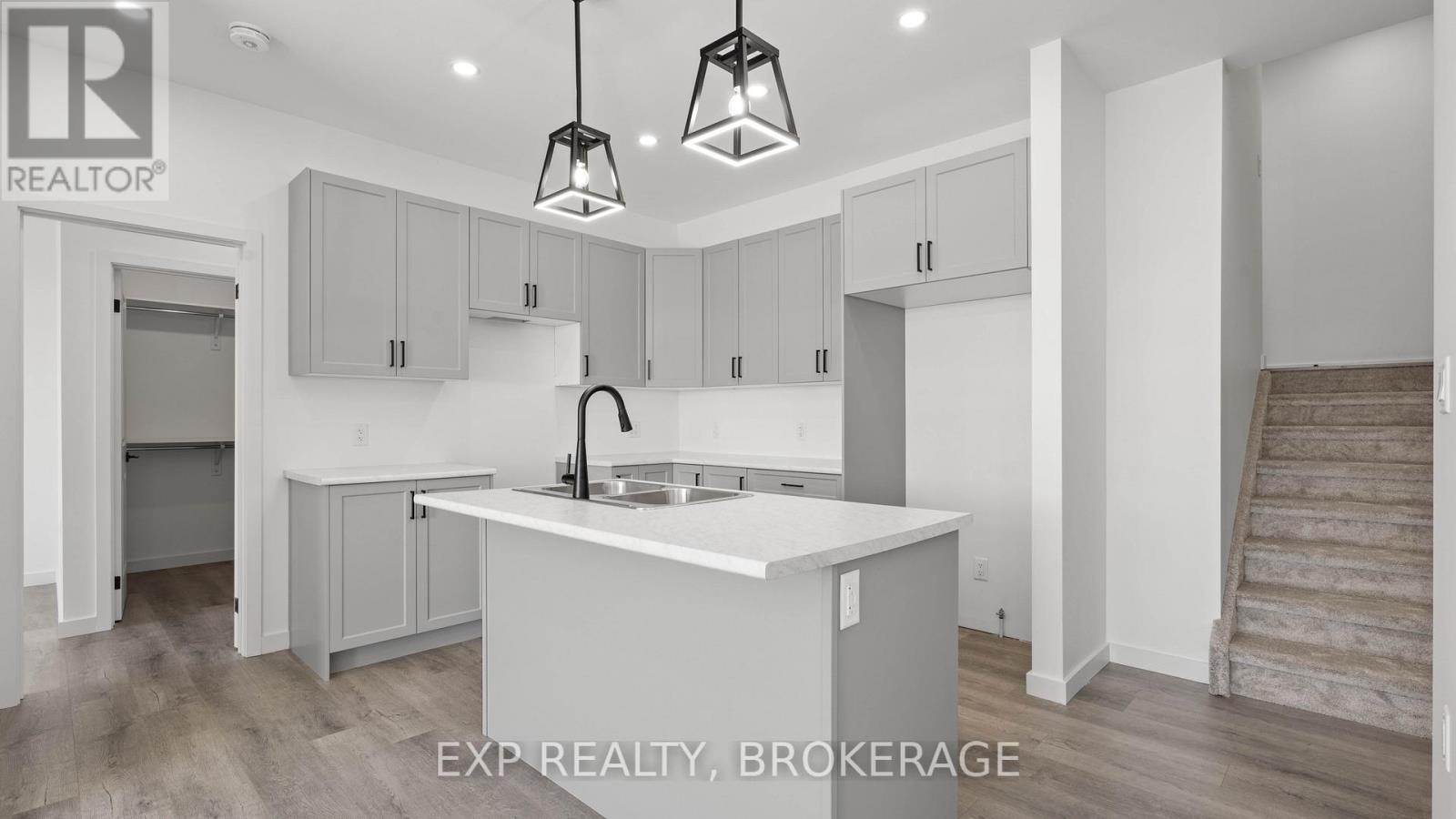 15 Summit (Lot 53) Crescent, Belleville (Belleville Ward), Ontario  K8N 0A2 - Photo 24 - X12506184