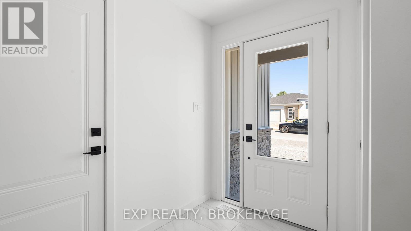 15 Summit (Lot 53) Crescent, Belleville (Belleville Ward), Ontario  K8N 0A2 - Photo 8 - X12506184