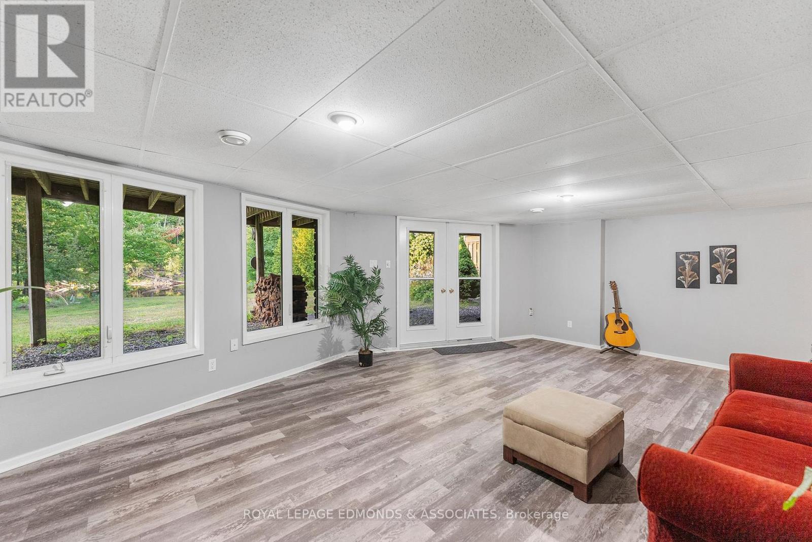 1349 Victoria Street, Petawawa, Ontario  K8H 2E9 - Photo 28 - X12398302