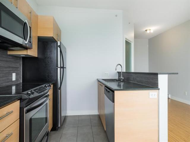 809 13399 104 Avenue, Surrey, British Columbia  V3T 0C9 - Photo 6 - R3064443