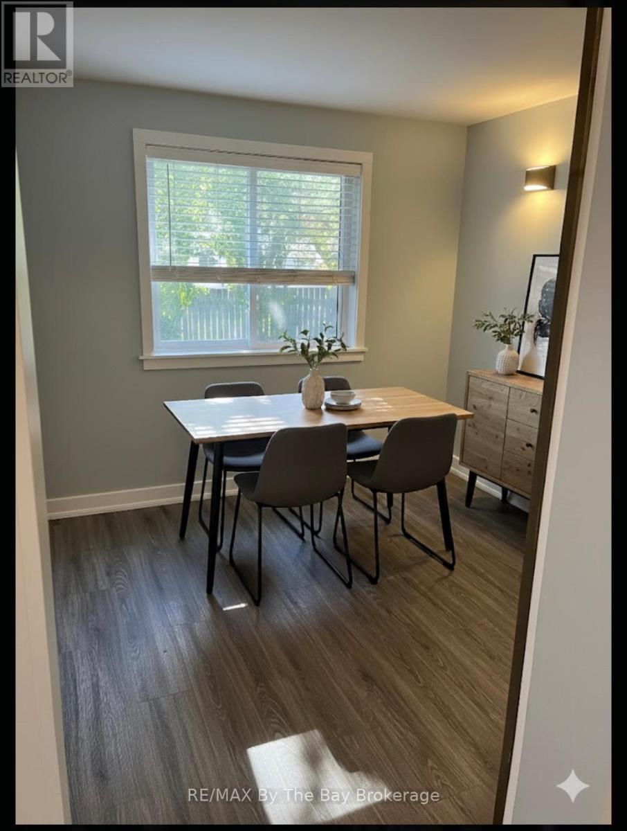 90 Grass Avenue, St. Catharines, Ontario L2R 1T1 - Photo 12 - X12432443