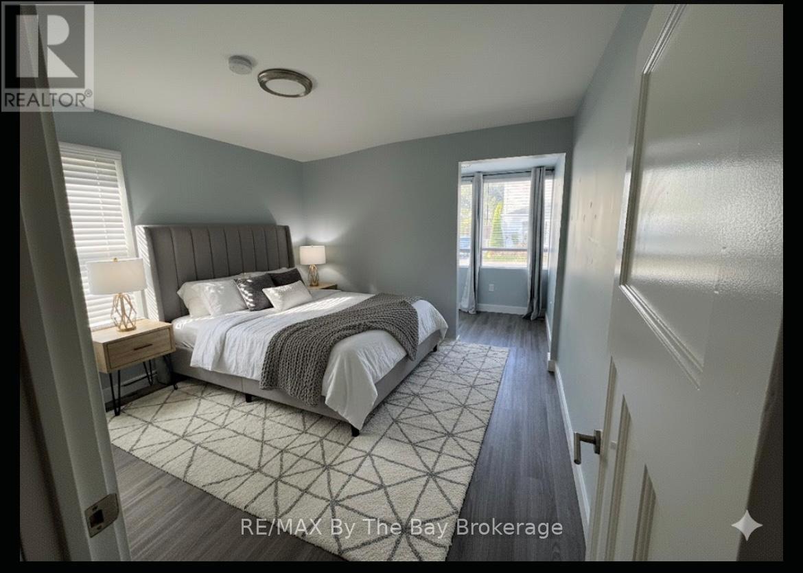 90 Grass Avenue, St. Catharines, Ontario L2R 1T1 - Photo 15 - X12432443