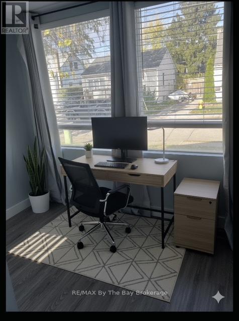 90 Grass Avenue, St. Catharines, Ontario L2R 1T1 - Photo 16 - X12432443