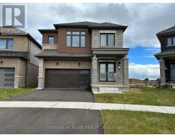 UPPER - 3 BEE CRESCENT, Brantford, Ontario