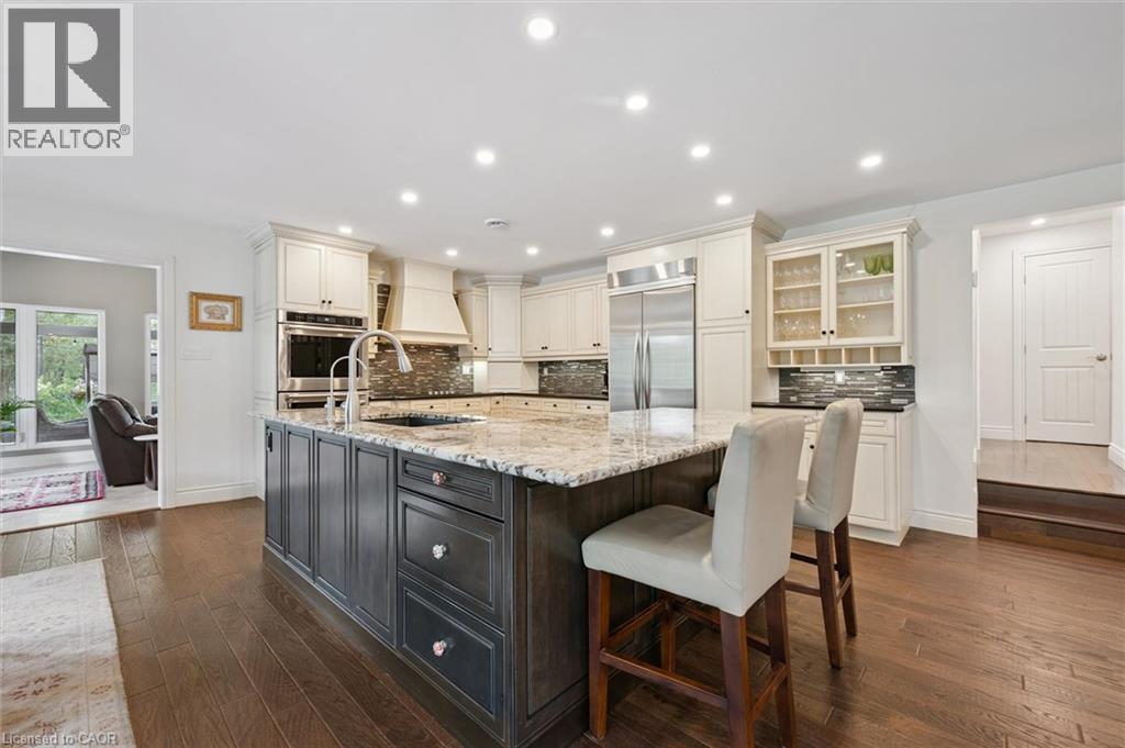 882-888 Fairway Road N, Kitchener, Ontario  N2A 0C2 - Photo 12 - 40785211