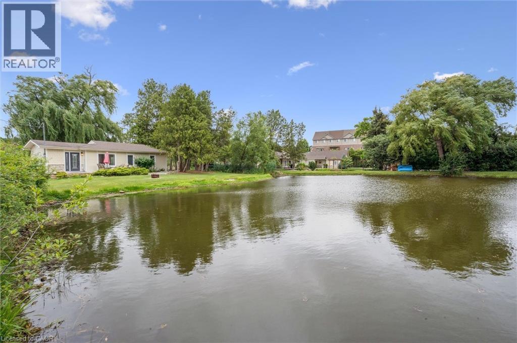 882-888 Fairway Road N, Kitchener, Ontario  N2A 0C2 - Photo 47 - 40785211