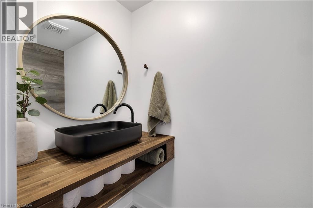 904 Apple Hill Lane Unit# 84, Kitchener, Ontario  N2R 1P6 - Photo 10 - 40784546