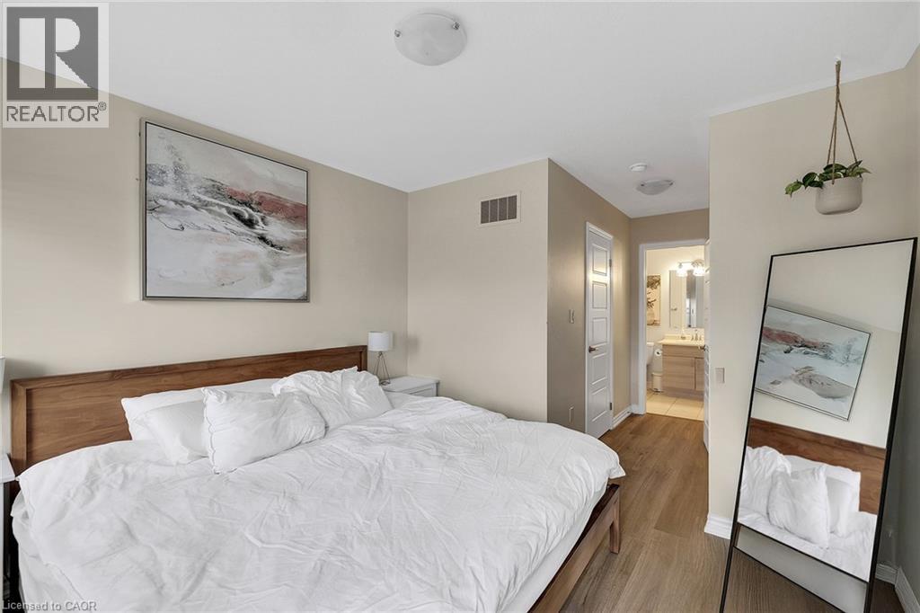 904 Apple Hill Lane Unit# 84, Kitchener, Ontario  N2R 1P6 - Photo 13 - 40784546