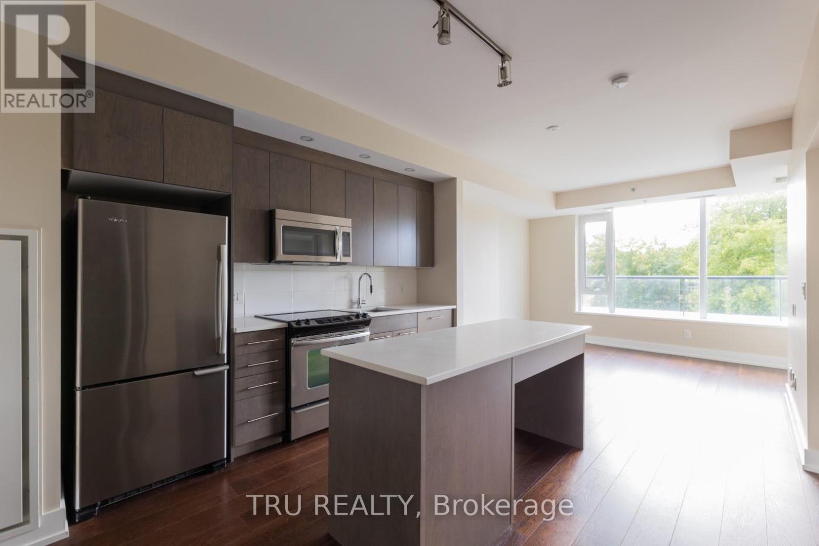 322 - 360 Patricia Avenue, Ottawa, Ontario K1Z 0A8 - Photo 3 - X12465883