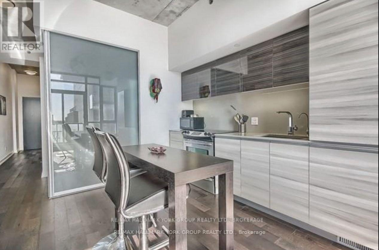 513 - 8 Gladstone Avenue, Toronto, Ontario  M6J 0B3 - Photo 4 - C12503340