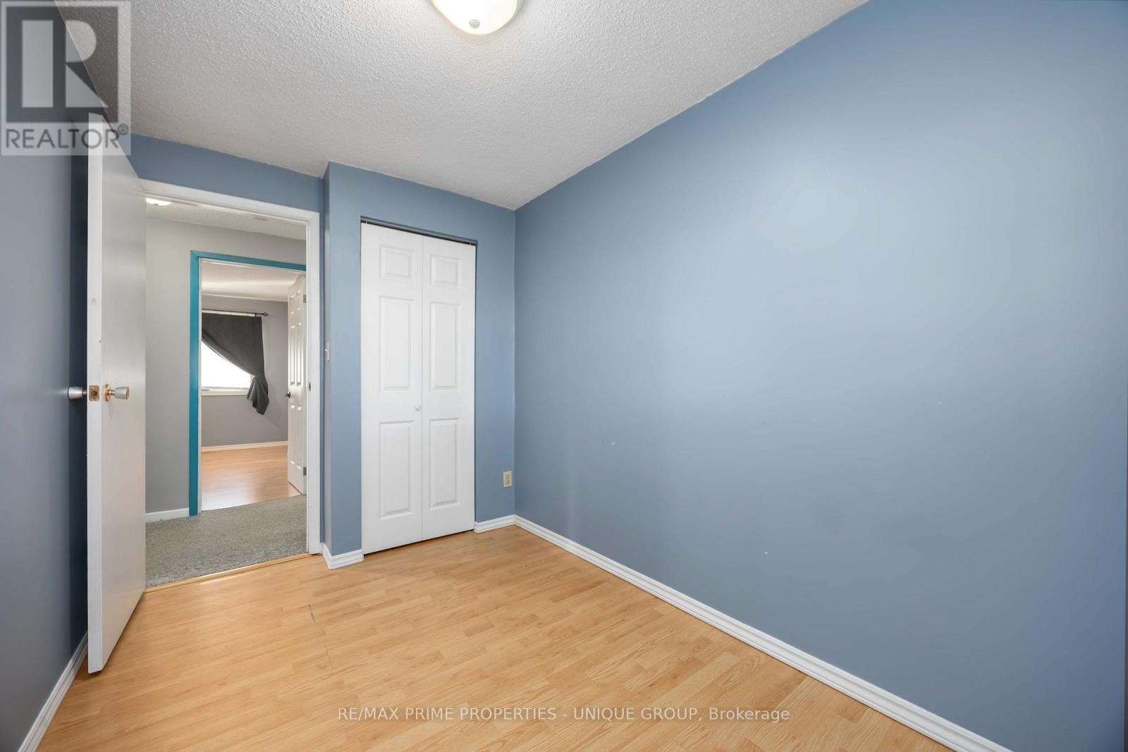 124 Fairview Place, Sarnia, Ontario  N7S 4E1 - Photo 21 - X12506186