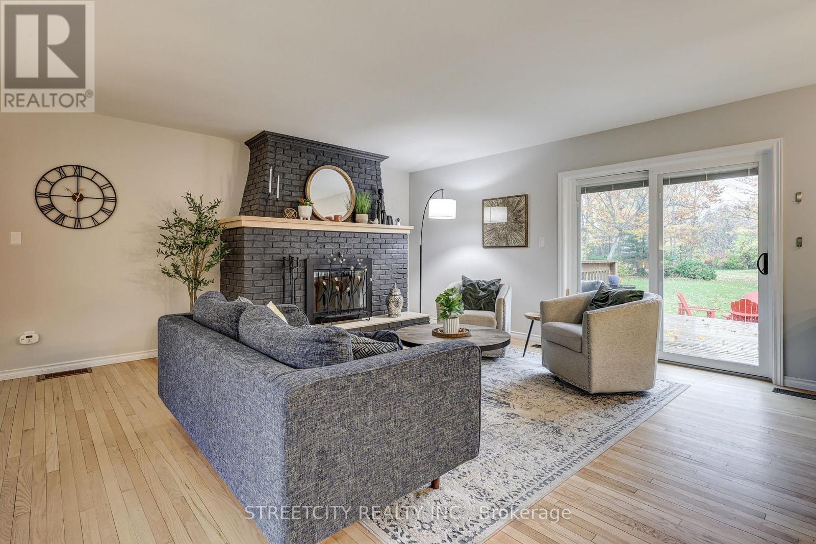 231 Centennial Avenue, St. Thomas, Ontario  N5P 4K6 - Photo 10 - X12506228