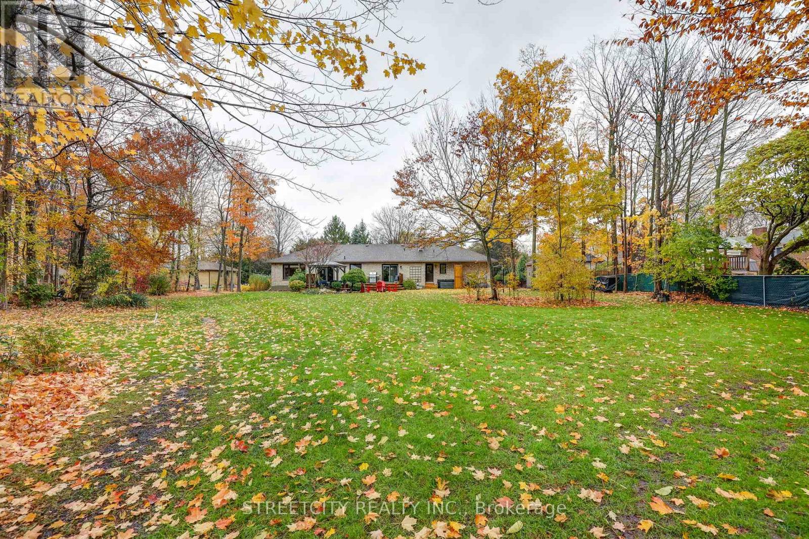 231 Centennial Avenue, St. Thomas, Ontario  N5P 4K6 - Photo 39 - X12506228