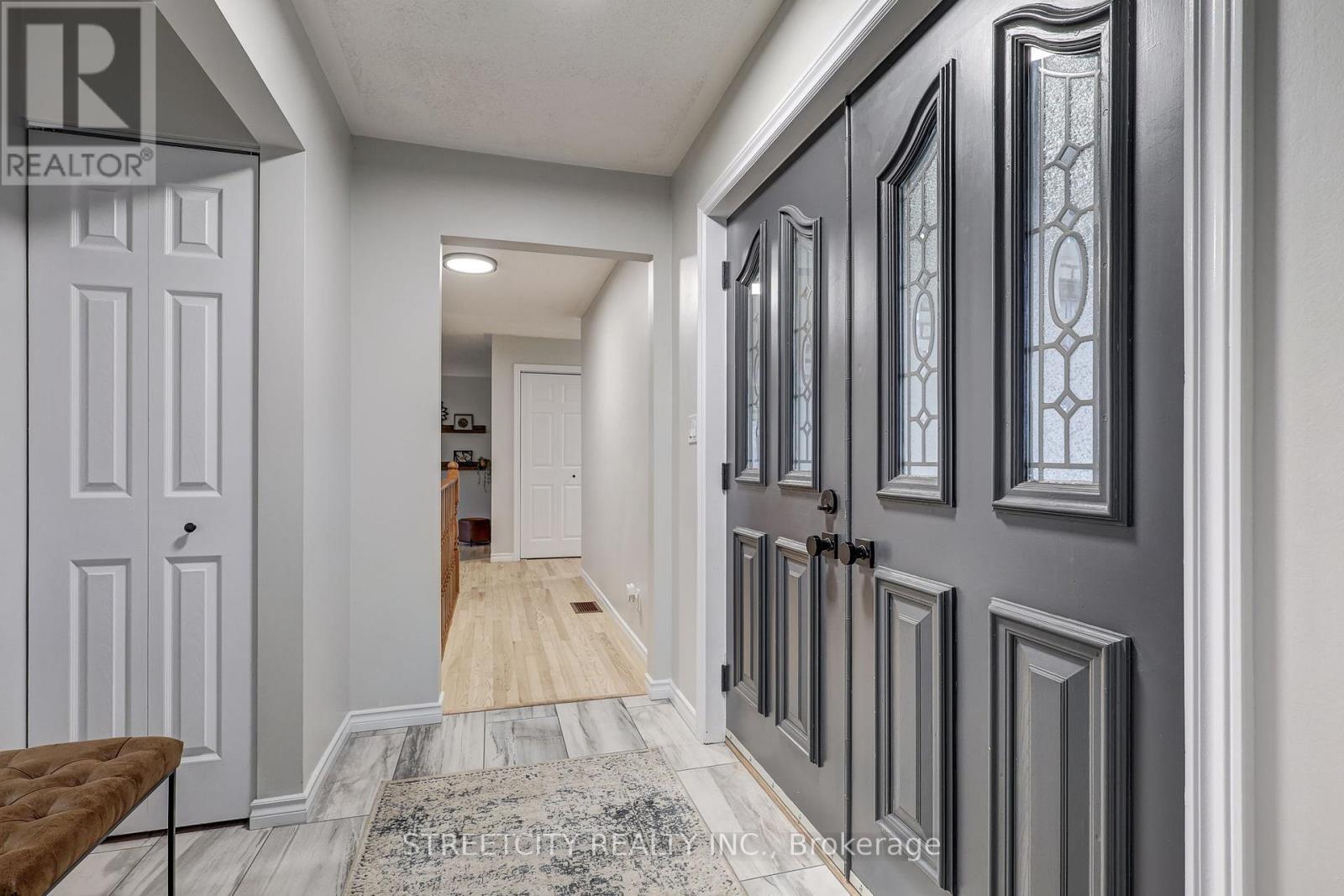 231 Centennial Avenue, St. Thomas, Ontario  N5P 4K6 - Photo 4 - X12506228