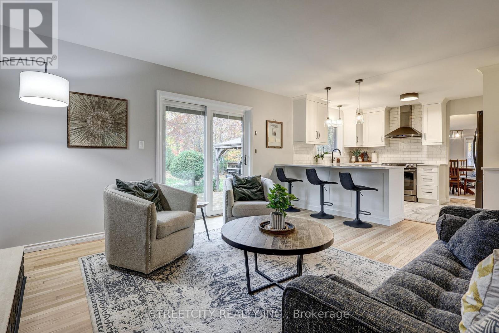 231 Centennial Avenue, St. Thomas, Ontario  N5P 4K6 - Photo 9 - X12506228