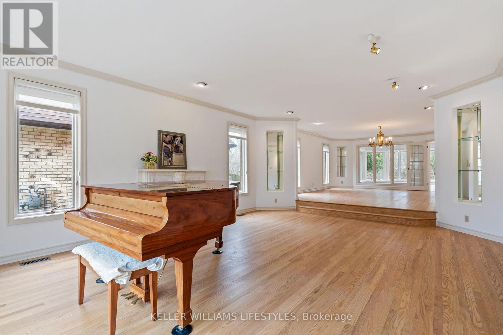 1330 Sprucedale Avenue, London North, Ontario N5X 2N8 - Photo 6 - X12506232