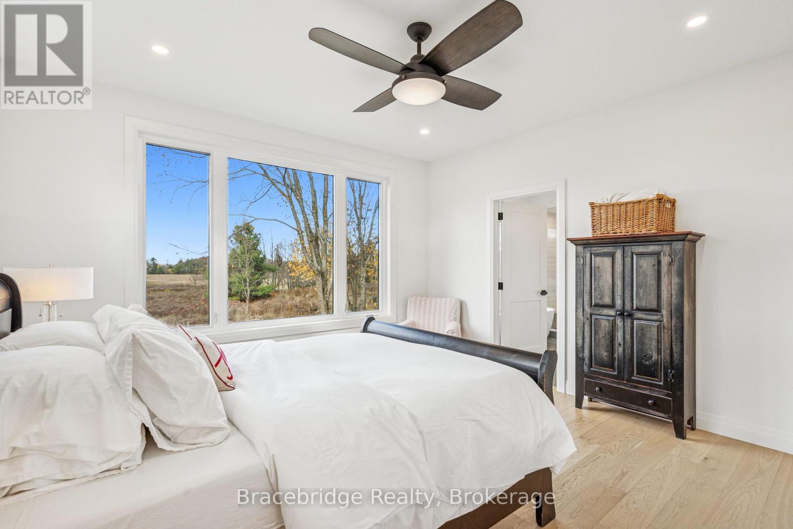 1006 Stephens Bay Road, Bracebridge, Ontario P1L 1X2 - Photo 23 - X12484390