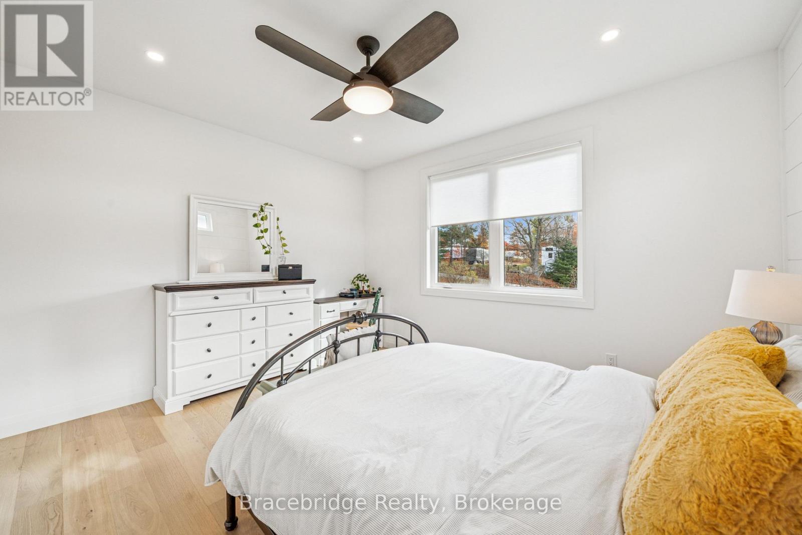 1006 Stephens Bay Road, Bracebridge, Ontario P1L 1X2 - Photo 28 - X12484390